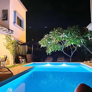  Bed and breakfast Esquina De La Felicidad De Playacar