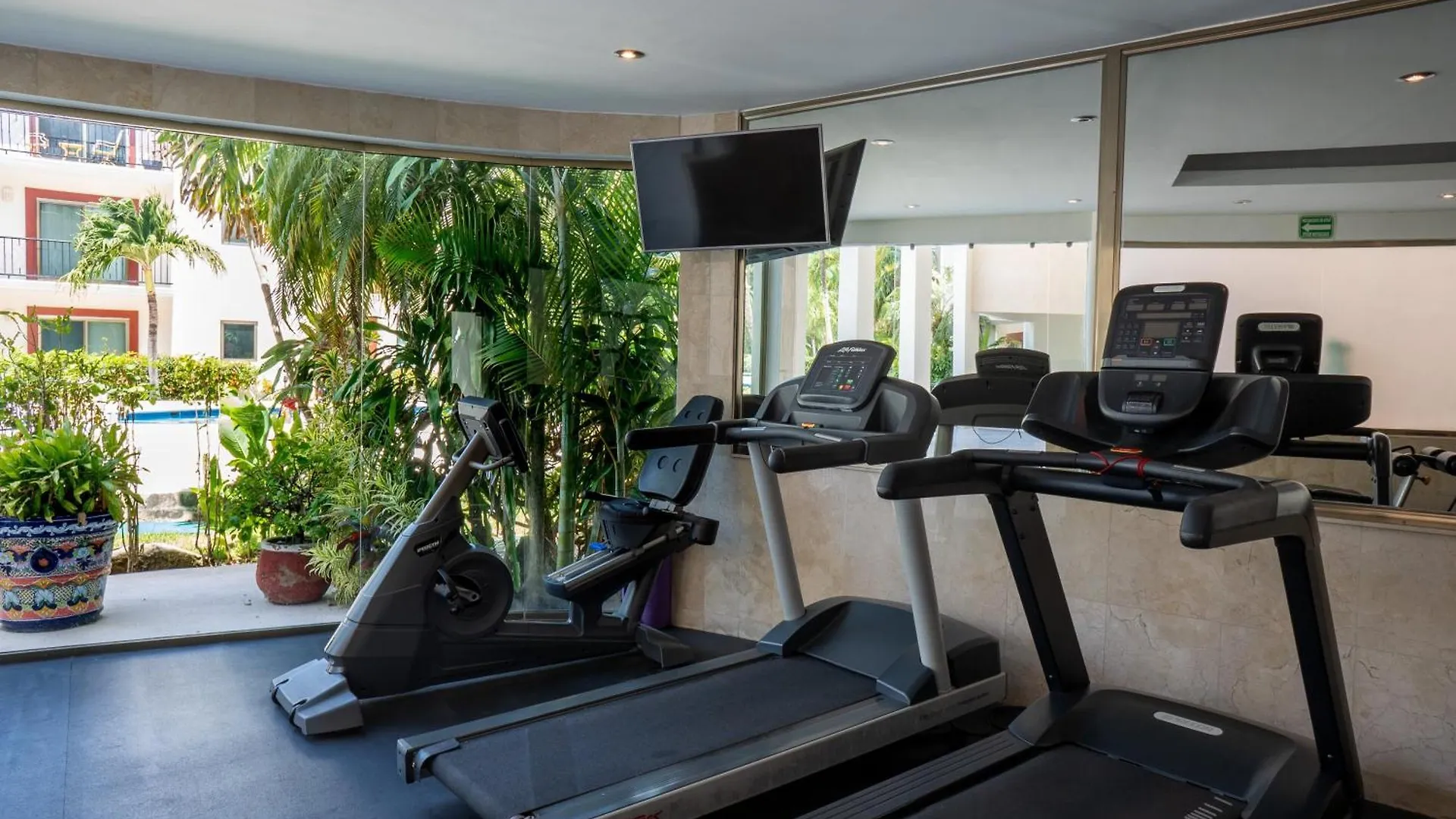 Apartment Paseo Del Sol Coral A 105 Condo Playa del Carmen