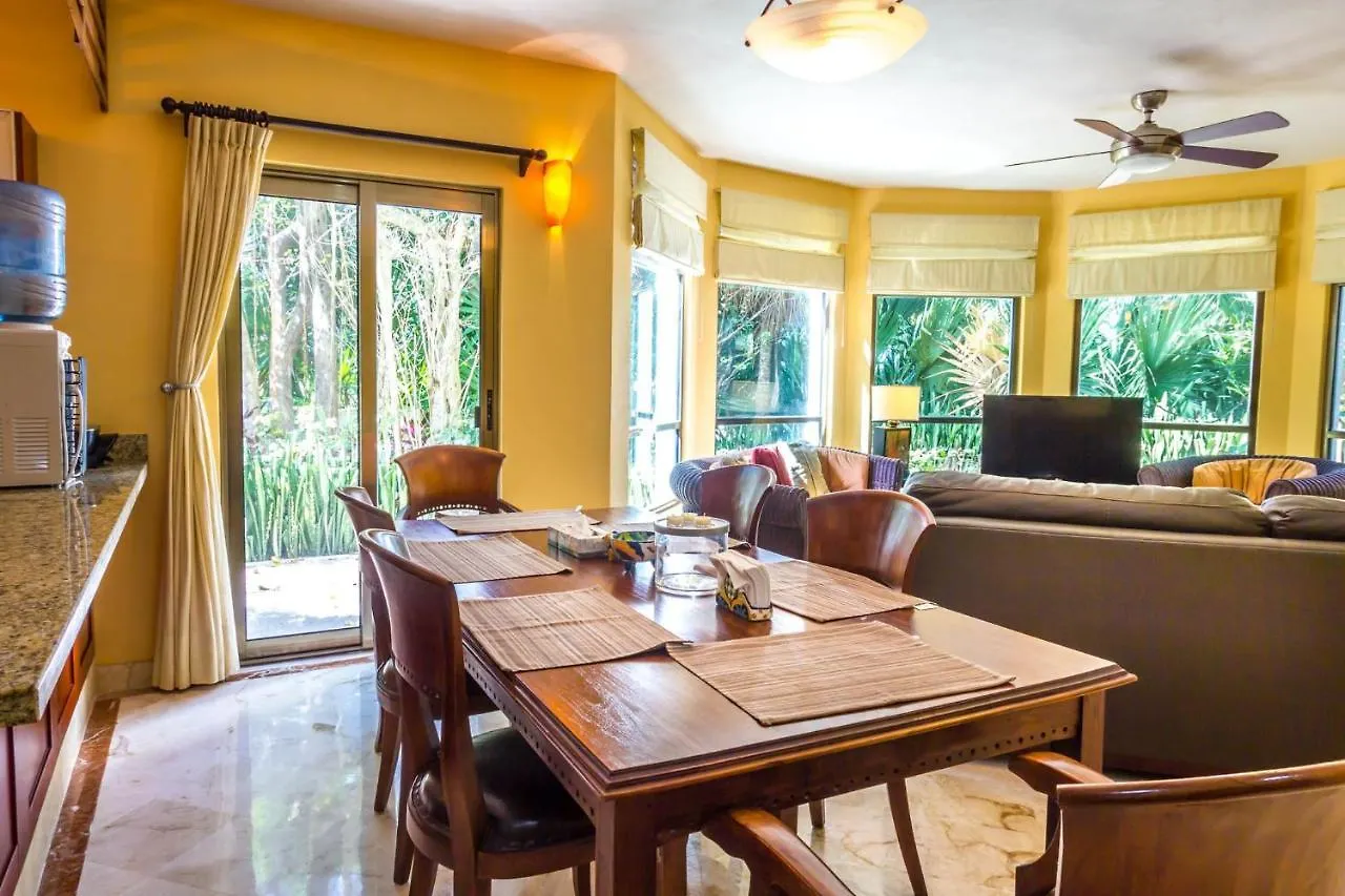 Paseo Del Sol Coral A 105 Condo Playa del Carmen Apartment