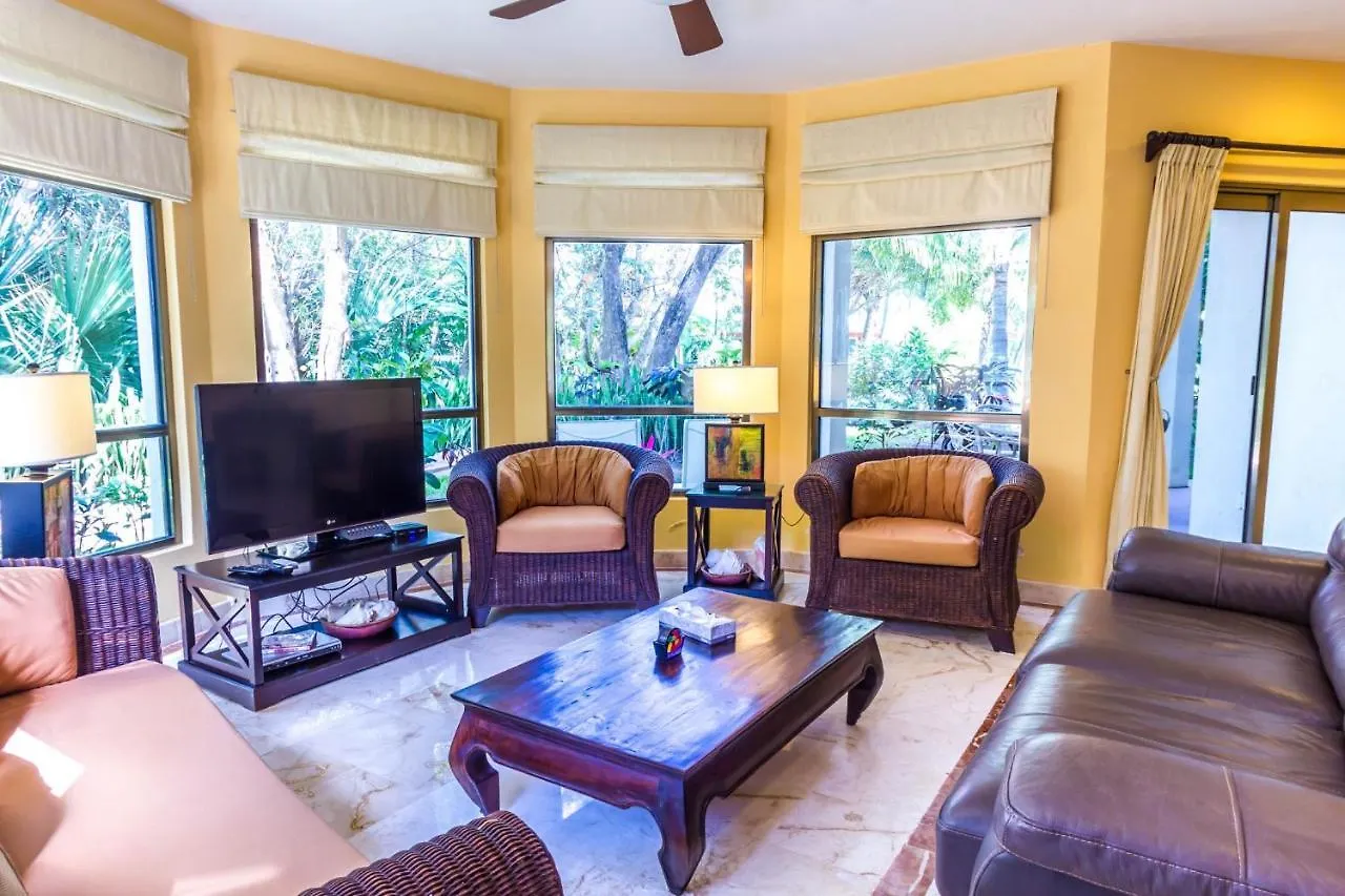 Paseo Del Sol Coral A 105 Condo Playa del Carmen Apartment